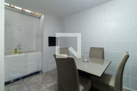 Casa de condomínio à venda com 89m², 2 quartos e 1 vagaCozinha e Área de Serviço