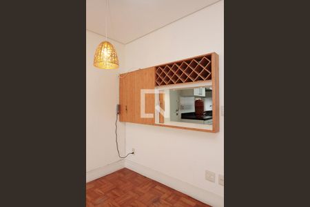 Sala de apartamento à venda com 2 quartos, 100m² em Higienópolis, São Paulo