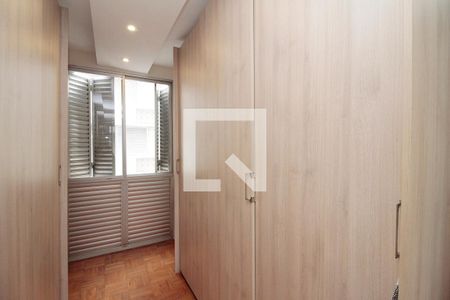 Apartamento à venda com 100m², 2 quartos e 1 vagaCloset