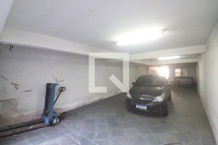Casa à venda com 242m², 3 quartos e 6 vagasGaragem