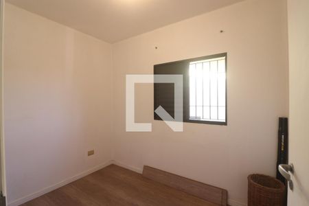 Casa à venda com 242m², 3 quartos e 6 vagasQuarto 2 