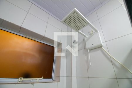 Banheiro de casa para alugar com 1 quarto, 31m² em Jardim Internacional, São Paulo