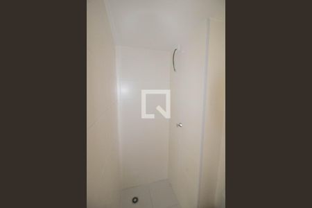Banheiro de apartamento para alugar com 2 quartos, 32m² em Jardim Celeste, São Paulo