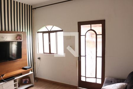 Sala de casa para alugar com 3 quartos, 200m² em Eldorado, Contagem