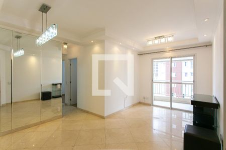 Sala de apartamento à venda com 3 quartos, 75m² em Vila Azevedo, São Paulo