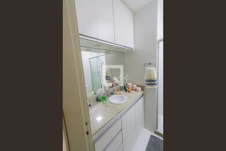 Apartamento à venda com 92m², 3 quartos e 1 vaga Apartamento à venda com 92m², 3 quartos e 1 vagaBanheiro da Suíte