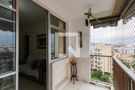 Apartamento à venda com 92m², 3 quartos e 1 vaga Apartamento à venda com 92m², 3 quartos e 1 vagaVaranda da Sala