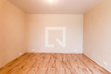 Kitnet/Sala/Quarto de casa para alugar com 1 quarto, 25m² em Parolin, Curitiba