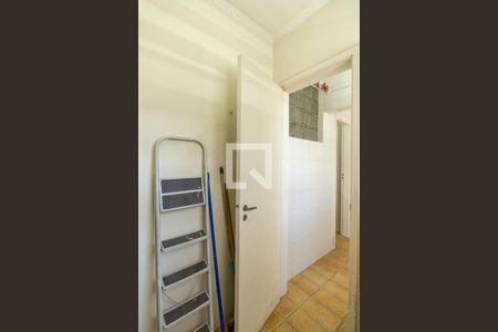 Apartamento à venda com 94m², 3 quartos e 1 vagaÁrea de Serviço