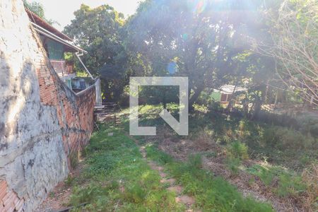 Casa à venda com 549m², 1 quarto e 3 vagas Casa à venda com 549m², 1 quarto e 3 vagasQuintal