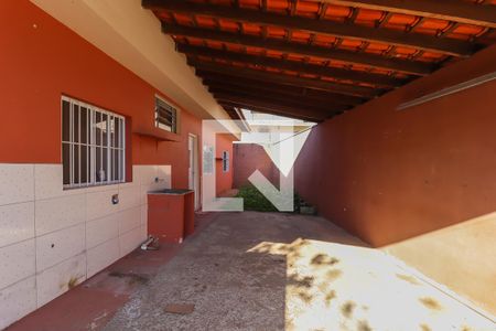 Casa à venda com 549m², 1 quarto e 3 vagas Casa à venda com 549m², 1 quarto e 3 vagasQuintal