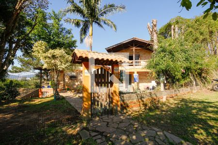 Casa à venda com 460m², 4 quartos e 2 vagasFachada