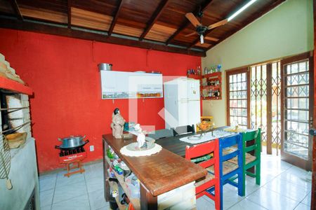 Casa à venda com 460m², 4 quartos e 2 vagasCozinha