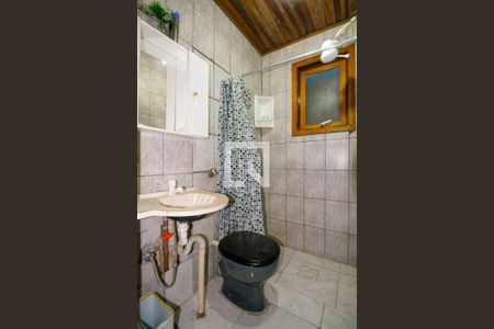 Casa à venda com 460m², 4 quartos e 2 vagasBanheiro de Serviço