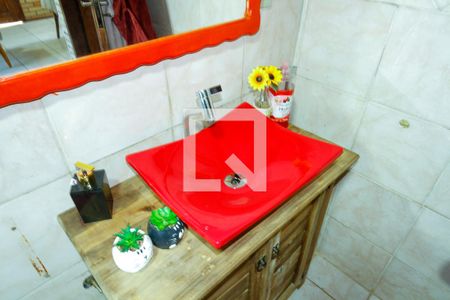 Casa à venda com 460m², 4 quartos e 2 vagasBanheiro