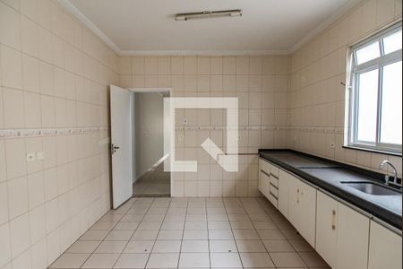 Casa à venda com 300m², 3 quartos e 4 vagasCozinha