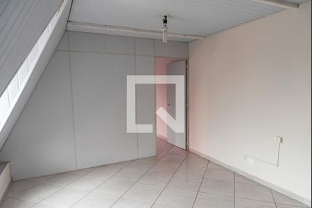 Casa à venda com 300m², 3 quartos e 4 vagasSótão 2
