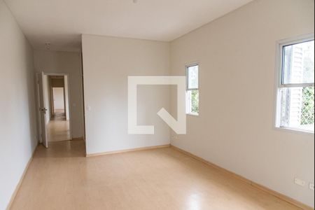 Casa à venda com 300m², 3 quartos e 4 vagasSuíte 3