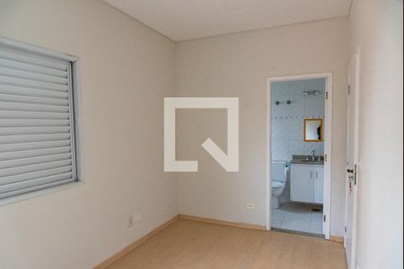 Casa à venda com 300m², 3 quartos e 4 vagasSuíte 2
