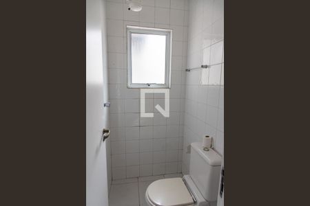 Casa à venda com 300m², 3 quartos e 4 vagasBanheiro de serviço