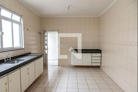 Casa à venda com 300m², 3 quartos e 4 vagasCozinha