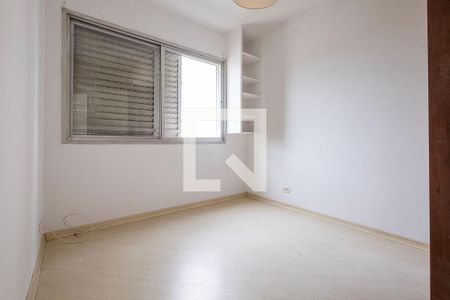 Quarto 1 de apartamento para alugar com 2 quartos, 69m² em Vila Madalena, São Paulo