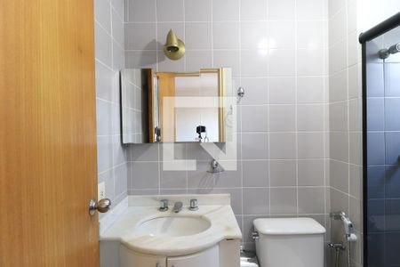 Apartamento para alugar com 101m², 3 quartos e 2 vagasBanheiro da Suíte