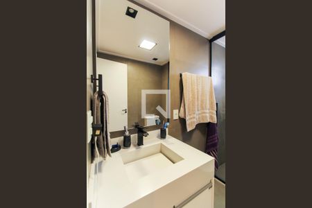 Apartamento à venda com 117m², 3 quartos e 2 vagasBanheiro da Suíte 1