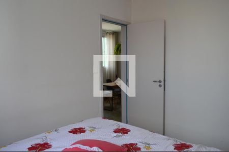 Quarto 1 de apartamento para alugar com 2 quartos, 46m² em Parque Maracana, Contagem