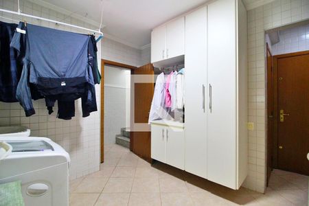 Casa à venda com 200m², 3 quartos e 4 vagasÁrea de Serviço