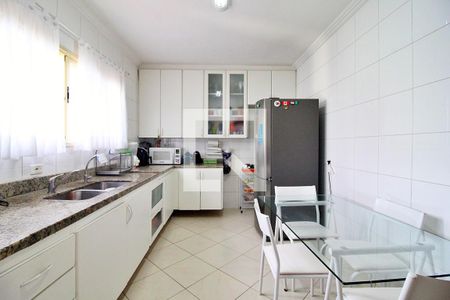 Casa à venda com 200m², 3 quartos e 4 vagasCozinha