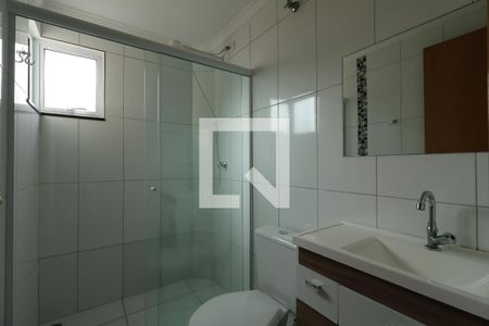 Banheiro da Suíte de apartamento à venda com 3 quartos, 82m² em Vila Pires, Santo André