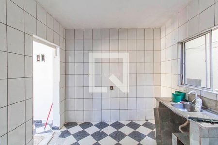 Cozinha  de casa para alugar com 1 quarto, 30m² em Jardim Três Marias, São Paulo