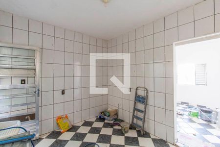 Cozinha  de casa para alugar com 1 quarto, 30m² em Jardim Três Marias, São Paulo