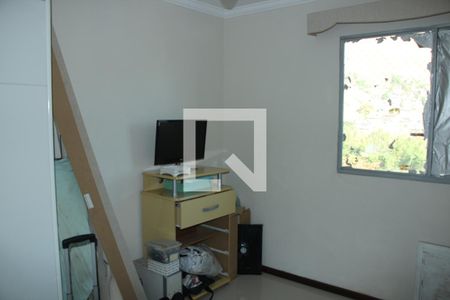 Quarto 1 de apartamento para alugar com 2 quartos, 80m² em Caonze, Nova Iguaçu