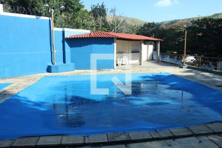 Apartamento para alugar com 80m², 2 quartos e 1 vagaÁrea comum - Piscina