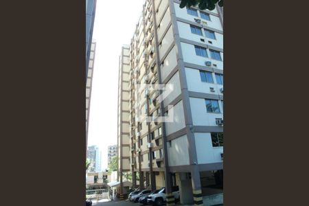 Apartamento para alugar com 80m², 2 quartos e 1 vagaÁrea comum - Piscina