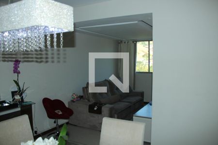 Sala de apartamento para alugar com 2 quartos, 80m² em Caonze, Nova Iguaçu