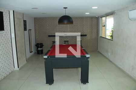 Apartamento para alugar com 80m², 2 quartos e 1 vagaÁrea comum - Salão de jogos