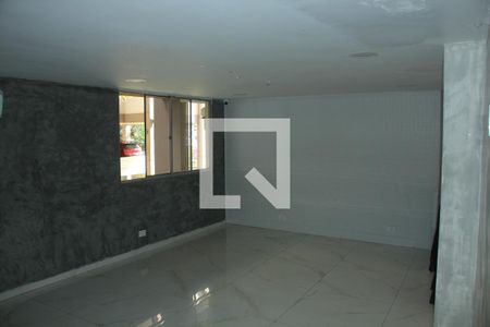 Apartamento para alugar com 80m², 2 quartos e 1 vagaÁrea comum - Salão de festas
