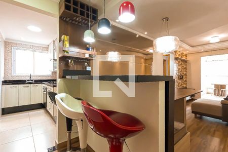 Sala de apartamento para alugar com 2 quartos, 65m² em Vila Galvão, Guarulhos