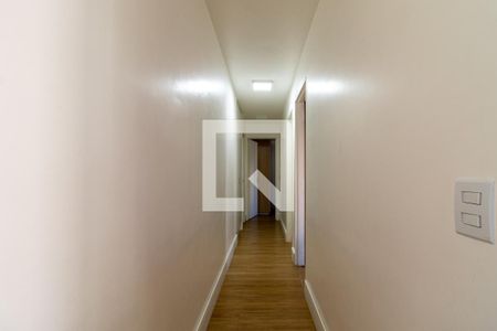 Apartamento à venda com 117m², 3 quartos e 1 vagaCorredor