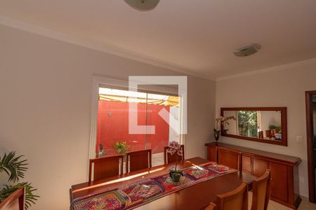 Sala de Jantar  de casa à venda com 4 quartos, 350m² em Taquaral, Campinas