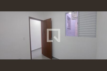Quarto 2 de apartamento para alugar com 2 quartos, 44m² em Vila Guarani, Santo André
