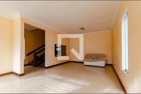 Casa para alugar com 421m², 5 quartos e 4 vagasSala 1