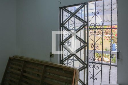 Casa à venda com 180m², 3 quartos e sem vaga Casa à venda com 180m², 3 quartos e sem vagaQuarto 3