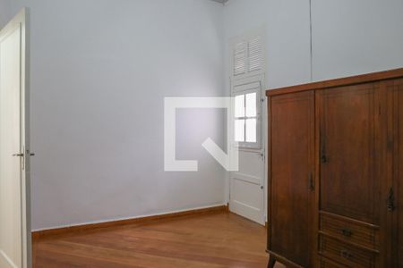 Casa à venda com 180m², 3 quartos e sem vaga Casa à venda com 180m², 3 quartos e sem vagaQuarto 2