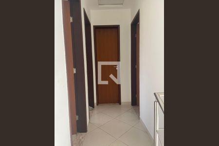 Casa para alugar com 680000m², 3 quartos e 10 vagas Casa para alugar com 680000m², 3 quartos e 10 vagasHall de entrada