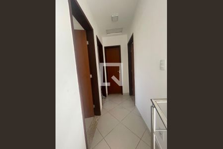 Casa para alugar com 680000m², 3 quartos e 10 vagas Casa para alugar com 680000m², 3 quartos e 10 vagasHall de entrada