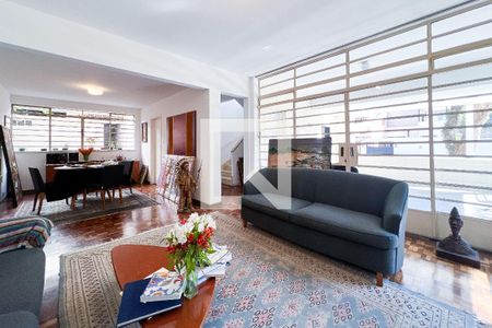 Sala de casa à venda com 3 quartos, 200m² em Planalto Paulista, São Paulo